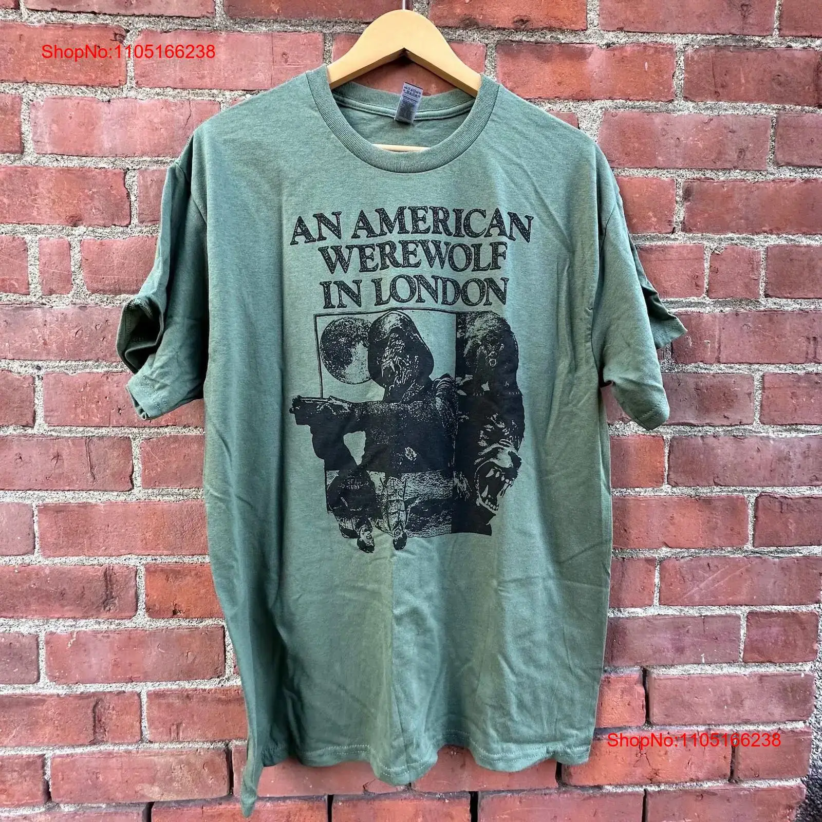 Vintage Fashion London - เสื้อยืดลายอเมริกันเวอร์ลูฟเวิร์ฟในลอนดอน ไซส์ S 2X สกรีนลายวินเทจ ล้างสีเล็กน้อย