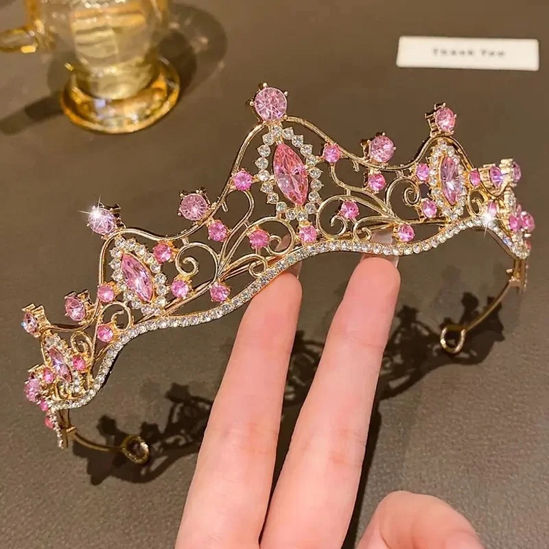 มงกุฎคริสตัลสไตล์วินเทจ บาโรก  - Vintage Fashion Queen บทวิจารณ์และราคา