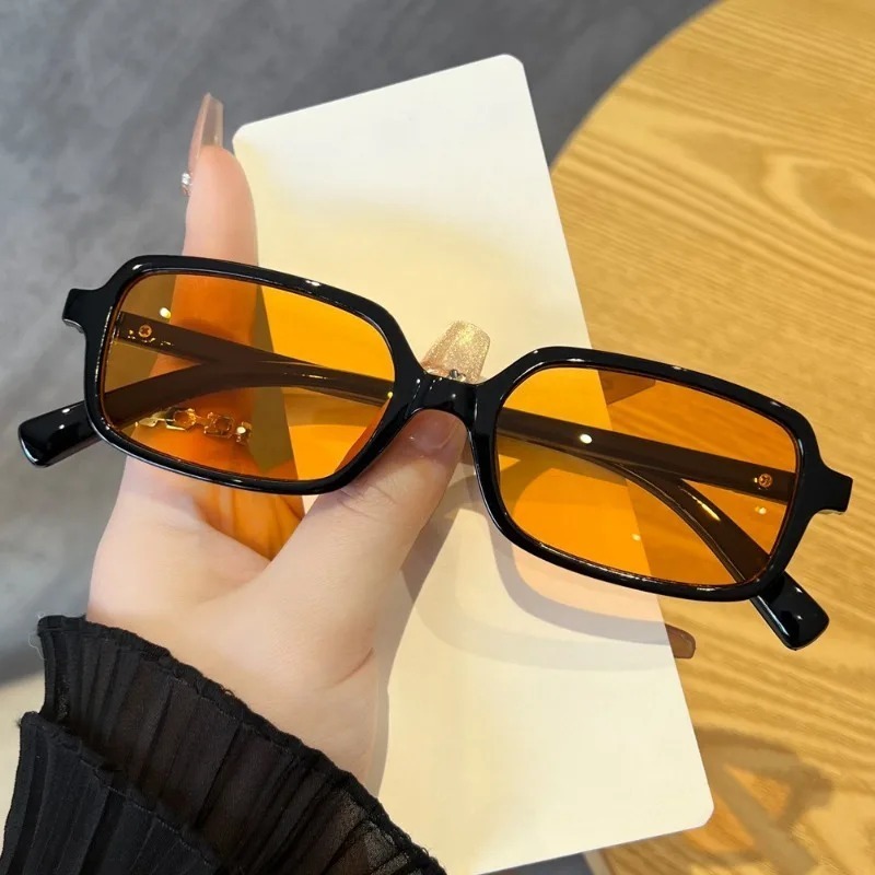 แว่นกันแดดทรงสี่เหลี่ยมหรูหราส - Vintage Fashion Female บทวิจารณ์และราคา