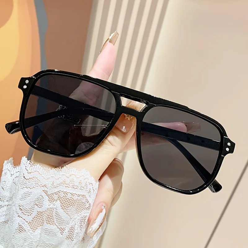 แว่นกันแดดวินเทจทรงเหลี่ยมสำหร - Vintage Fashion Brands บทวิจารณ์และราคา