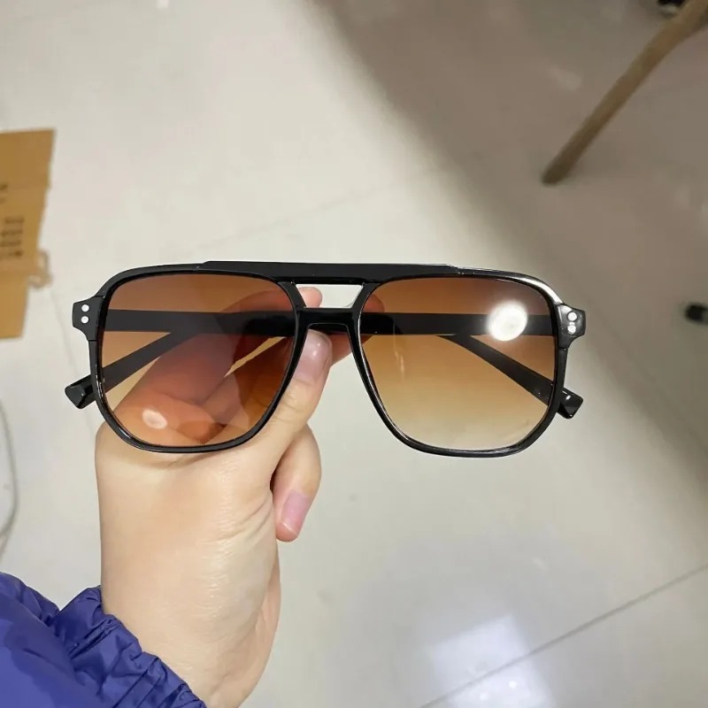 แว่นกันแดดวินเทจทรงเหลี่ยมสำหร - Vintage Fashion Brands บทวิจารณ์และราคา