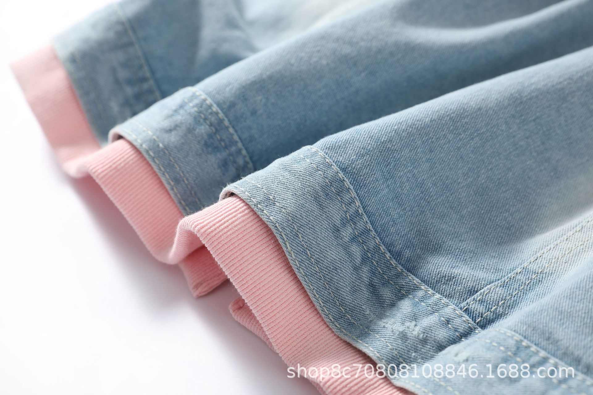 แจ็กเก็ตยีนส์สไตล์ยุโรปมีฮู้ดท - Patchwork Jean Jacket บทวิจารณ์และราคา