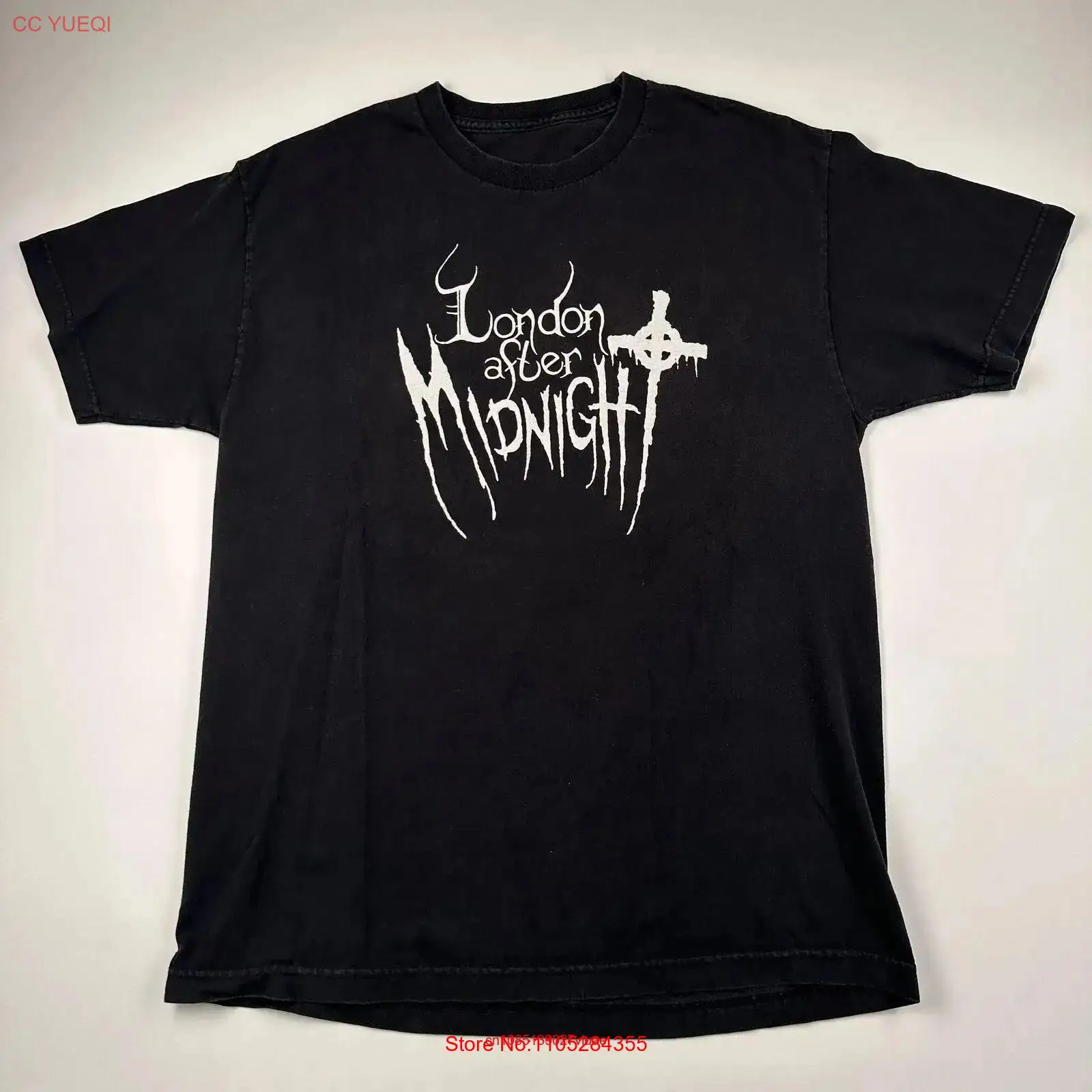 เสื้อยืดวินเทจลายกราฟิก London - Vintage Fashion London บทวิจารณ์และราคา