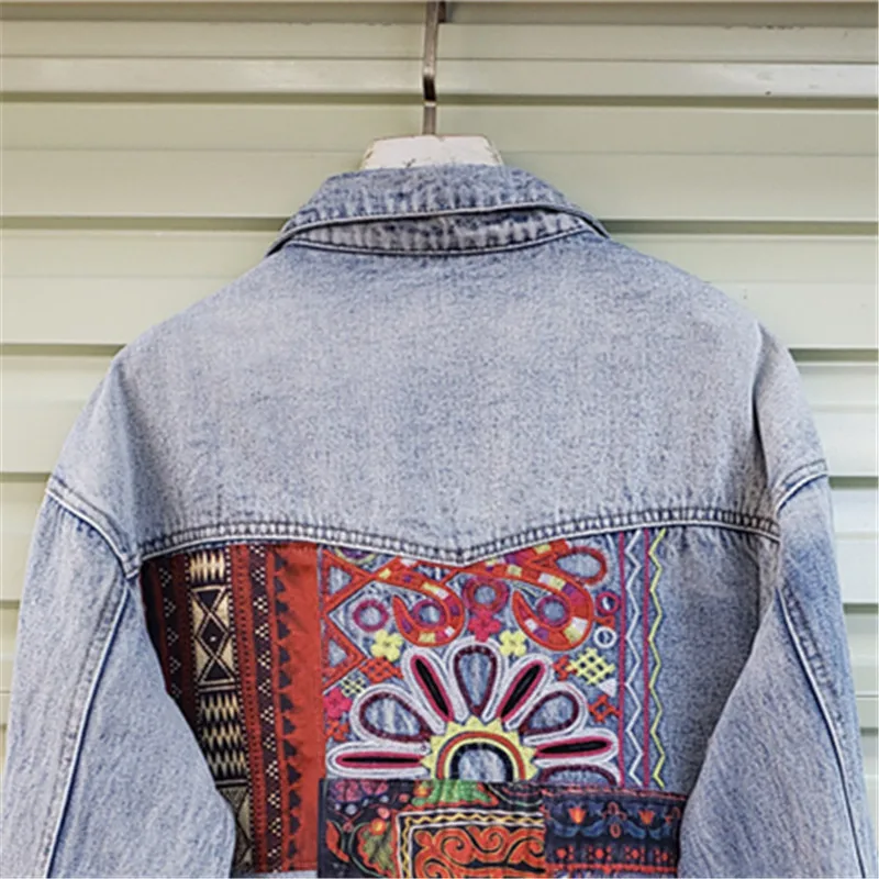 โบฮีเมียเย็บปักถักร้อย Splicin - Patchwork Jean Jacket บทวิจารณ์และราคา