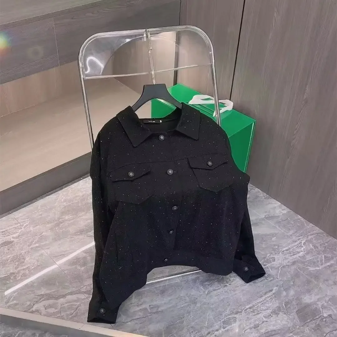 กางเกงยีนส์สําหรับชายปุ่ม Casu - Patchwork Jean Jacket บทวิจารณ์และราคา