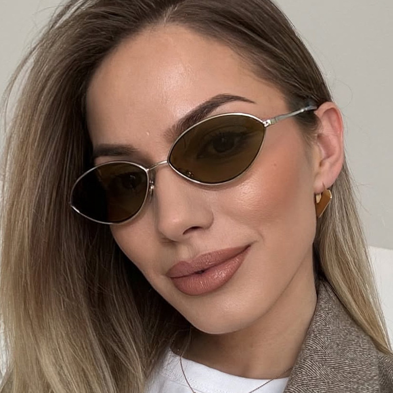 แว่นกันแดดทรงแคทอายสไตล์เรโทรส - Vintage Fashion Brands บทวิจารณ์และราคา
